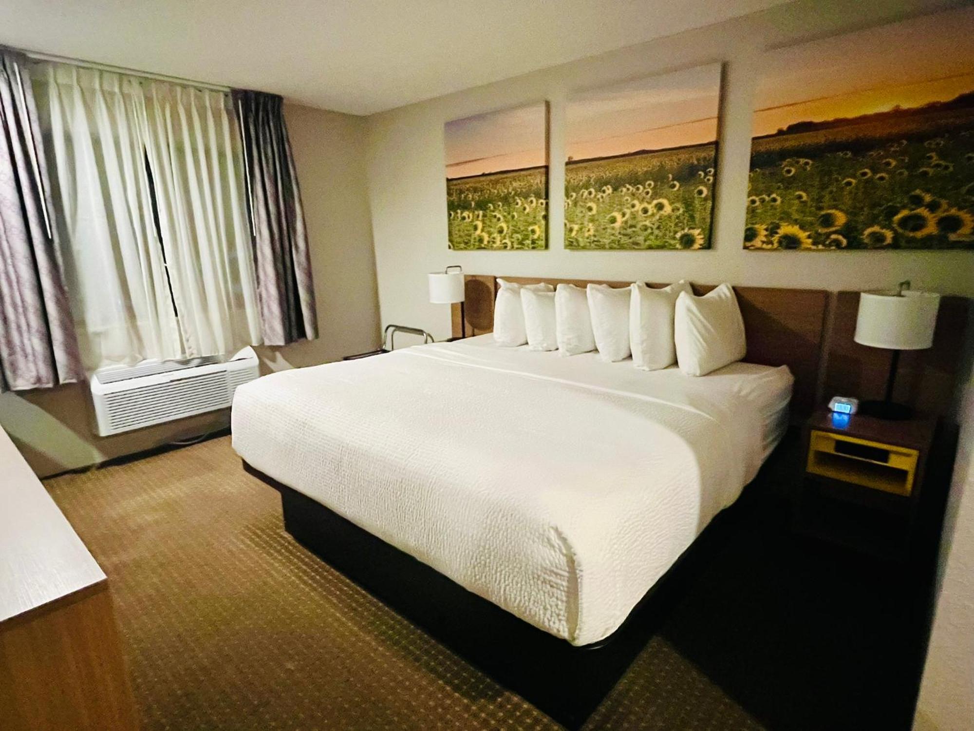 Days Inn By Wyndham Wall Eksteriør billede